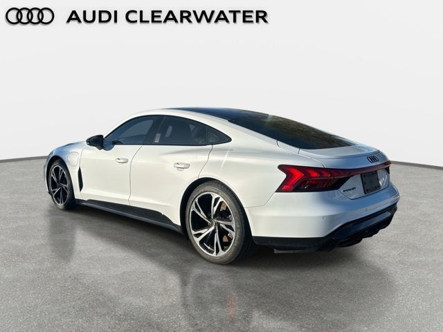 2023 Audi e-tron GT Premium Plus