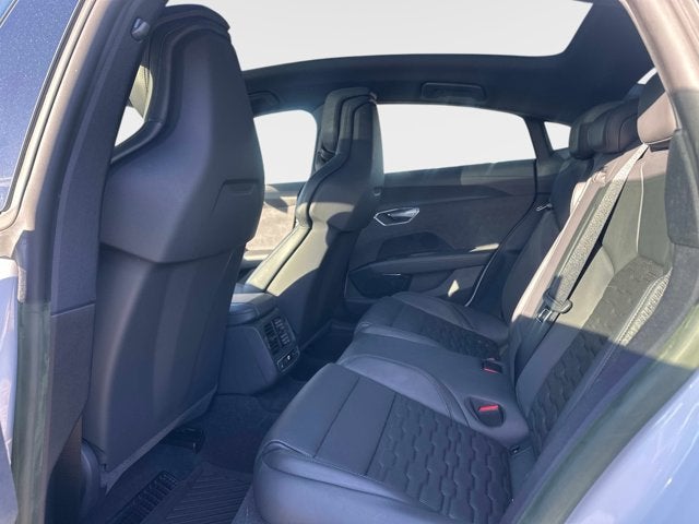 2023 Audi e-tron GT Premium Plus