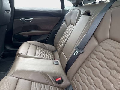 2023 Audi e-tron GT Prestige