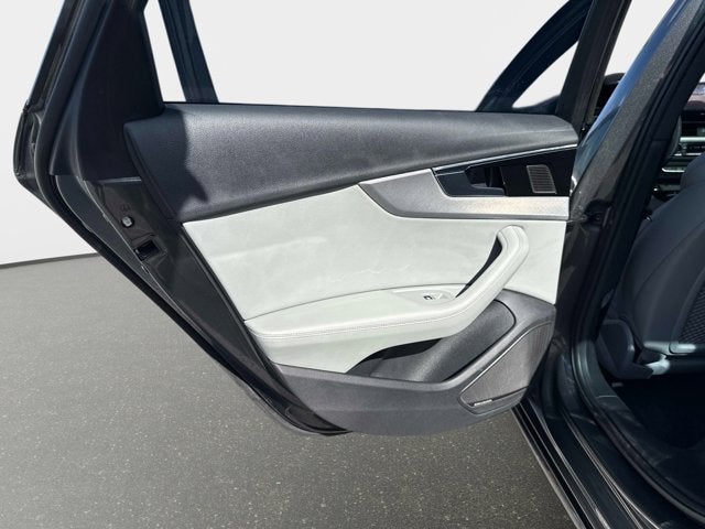 2023 Audi A4 Sedan S line Premium Plus