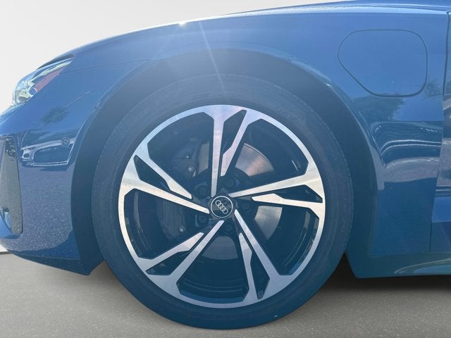 2022 Audi e-tron GT Prestige