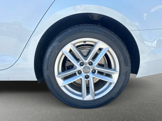 2017 Audi A4 ultra Premium