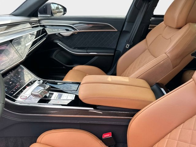 2025 Audi S8 4.0T