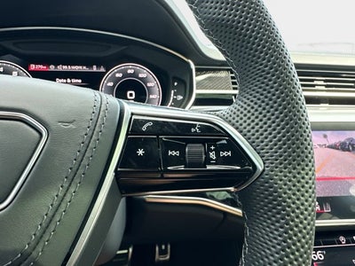 2025 Audi S8 4.0T