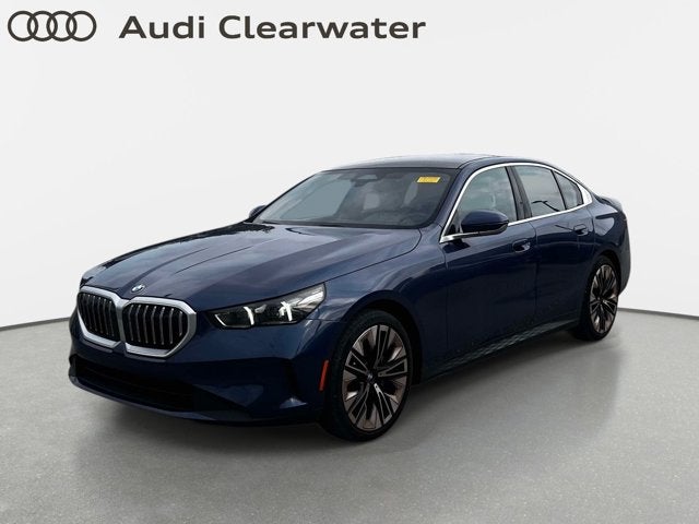 2024 BMW 5 Series 530i