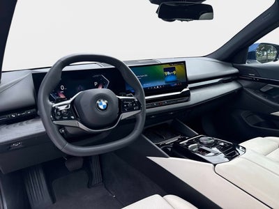2024 BMW 5 Series 530i