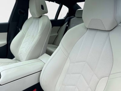 2024 BMW 5 Series 530i