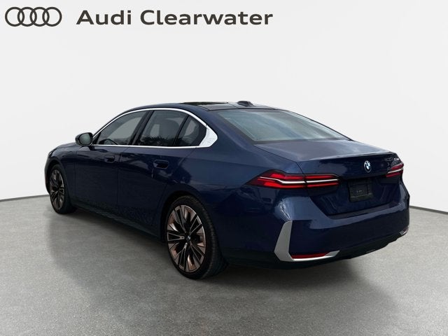 2024 BMW 5 Series 530i