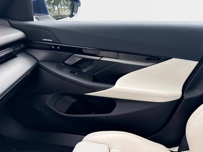 2024 BMW 5 Series 530i