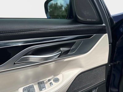 2022 BMW 7 Series 750i xDrive