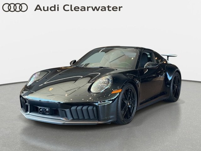 2026 Porsche 911 Carrera 4 GTS
