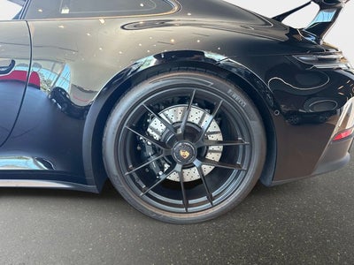 2026 Porsche 911 Carrera 4 GTS