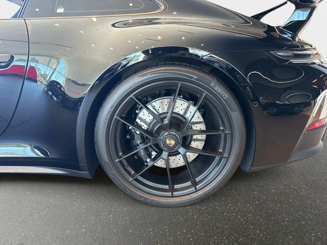 2026 Porsche 911 Carrera 4 GTS