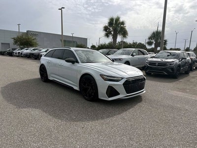 2024 Audi RS 6 Avant performance