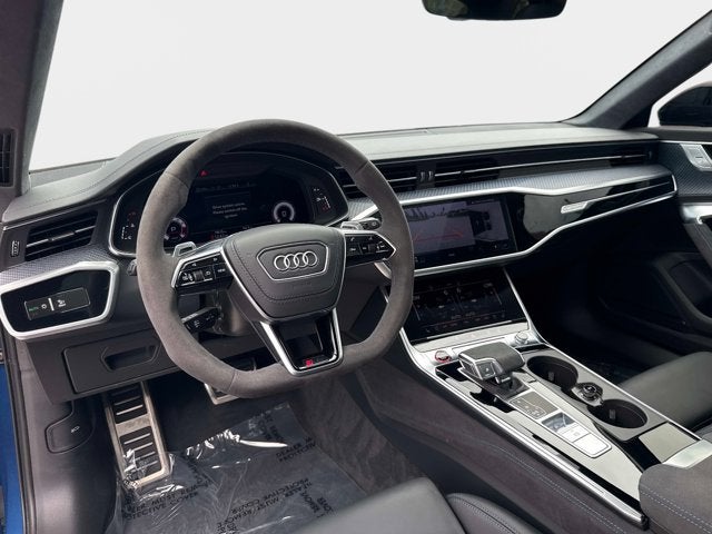 2025 Audi RS 6 Avant performance