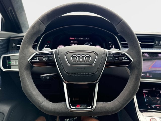 2025 Audi RS 6 Avant performance