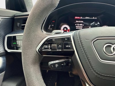 2025 Audi RS 6 Avant performance
