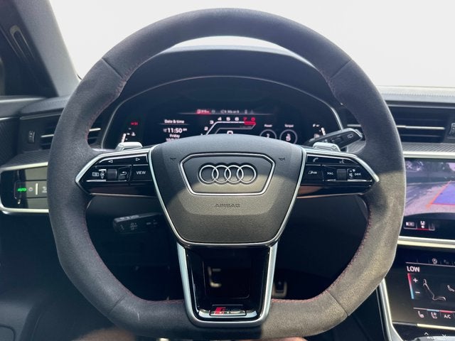 2024 Audi RS 6 Avant performance