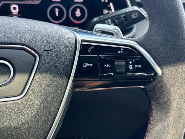 2024 Audi RS 6 Avant performance