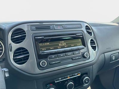 2012 Volkswagen Tiguan LE