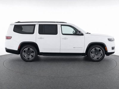 2025 Jeep Wagoneer Base