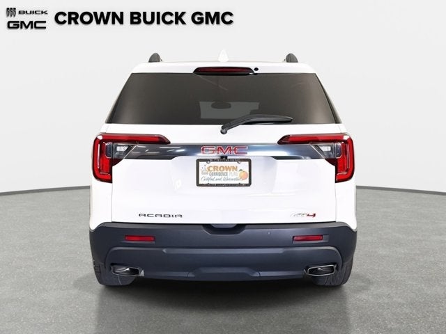 2023 GMC Acadia AT4