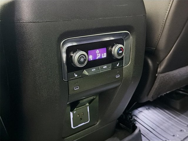 2025 GMC Yukon AT4