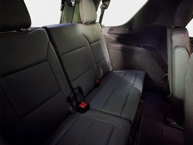 2025 GMC Yukon AT4