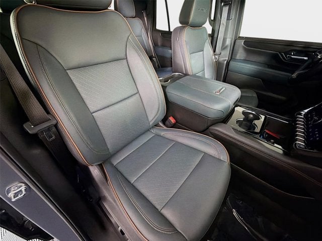 2025 GMC Yukon AT4