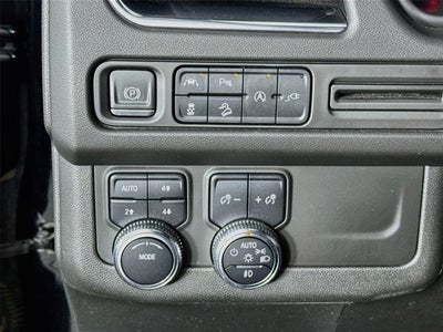 2022 GMC Yukon XL AT4