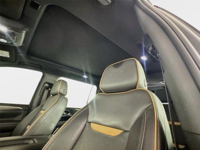 2022 GMC Yukon XL AT4