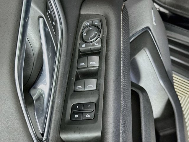 2022 GMC Yukon XL AT4