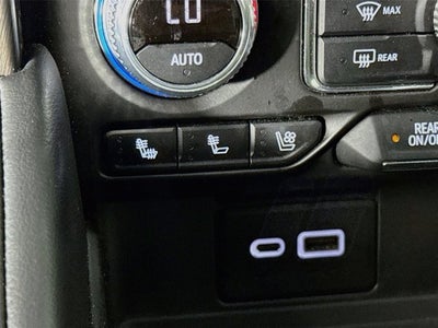2022 GMC Yukon XL AT4