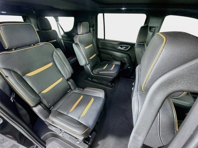 2022 GMC Yukon XL AT4