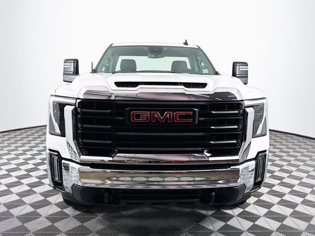 2025 GMC Sierra 2500HD Pro