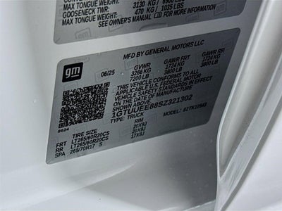 2025 GMC Sierra 1500 AT4