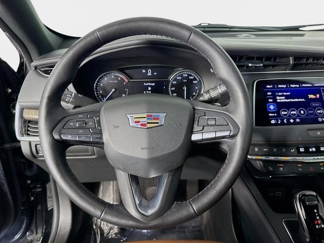 2021 Cadillac XT4 Premium Luxury