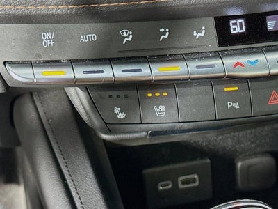 2021 Cadillac XT4 Premium Luxury