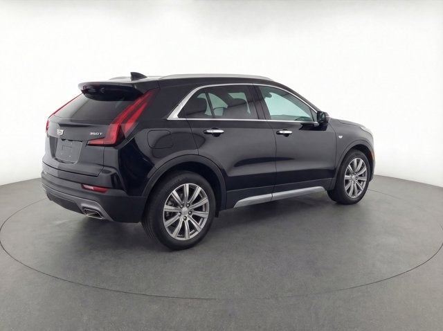 2021 Cadillac XT4 Premium Luxury