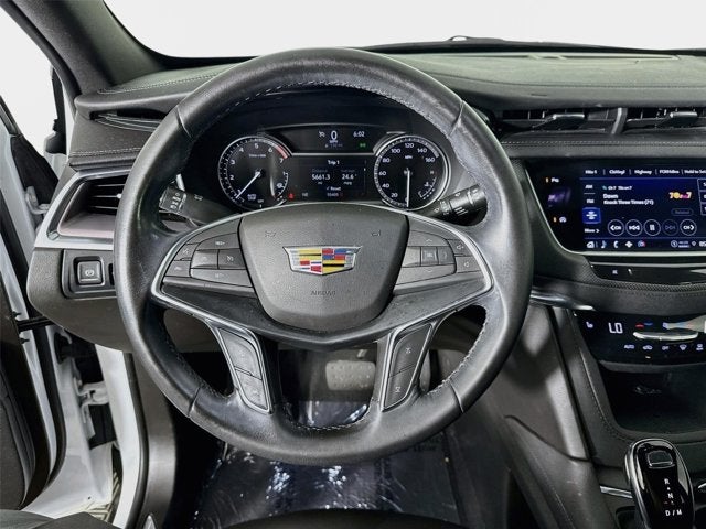 2023 Cadillac XT5 Luxury
