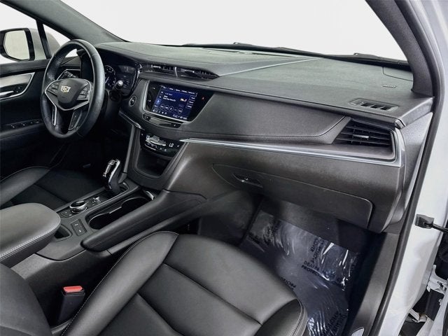 2023 Cadillac XT5 Luxury