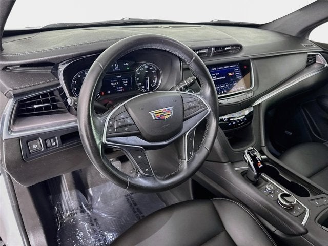 2023 Cadillac XT5 Luxury
