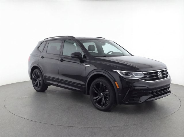 2024 Volkswagen Tiguan SE R-Line Black