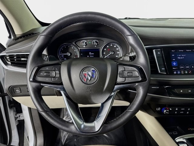 2022 Buick Enclave Essence