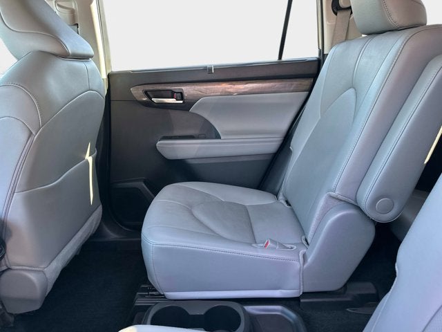 2025 Toyota Highlander Limited