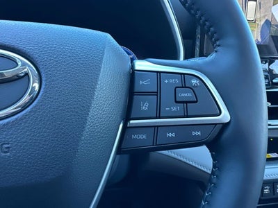 2025 Toyota Highlander Limited