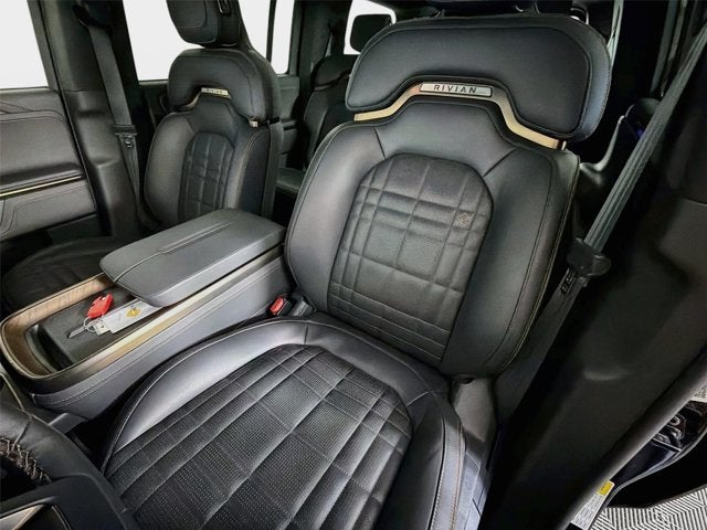 2025 Rivian R1S Ascend Tri Motor Max Pack