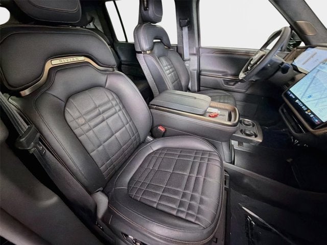 2025 Rivian R1S Ascend Tri Motor Max Pack