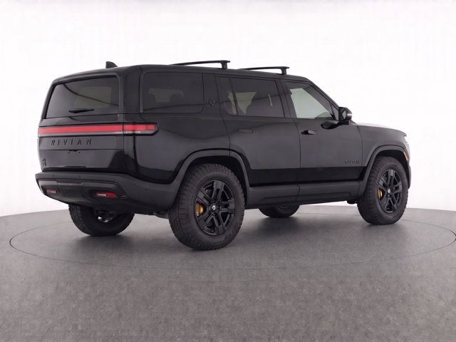 2025 Rivian R1S Premium Tri Motor Max Pack