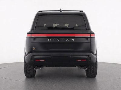 2025 Rivian R1S Premium Tri Motor Max Pack